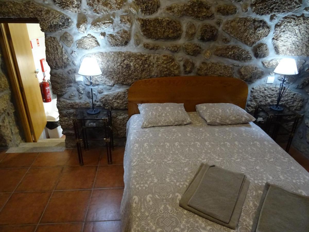 Refugio Rural No Geres - Casa Araujo De Sousa Терас де Буро Екстериор снимка