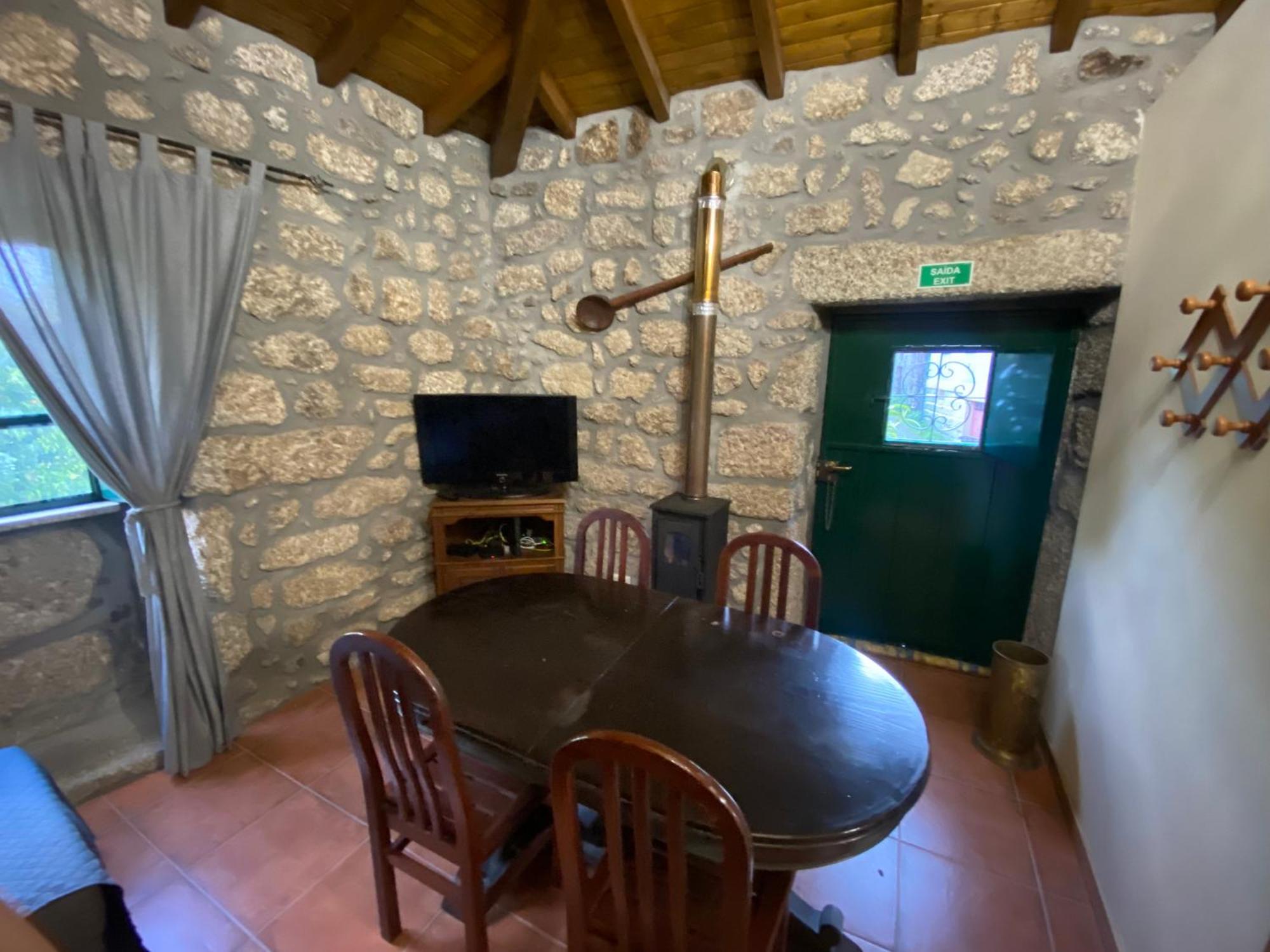 Refugio Rural No Geres - Casa Araujo De Sousa Терас де Буро Екстериор снимка